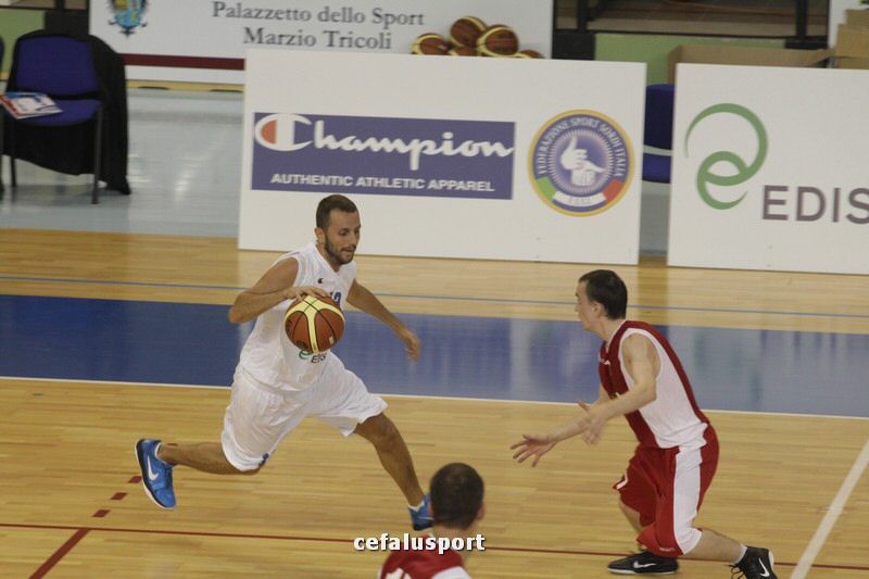 110915 sport 508_tn.jpg
